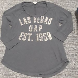Gap graphic slub style tshirt. 3/4 Sleeve